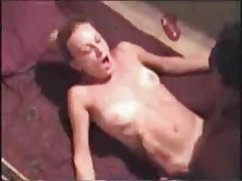 On je prijateljima iz parka donio pilić sex porno full film i odjenuo se