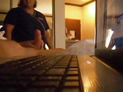 Lida skoči czech massage seks i odmahne dupetom