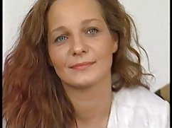 Mama je odlučila ugoditi rutave cure svome sinu